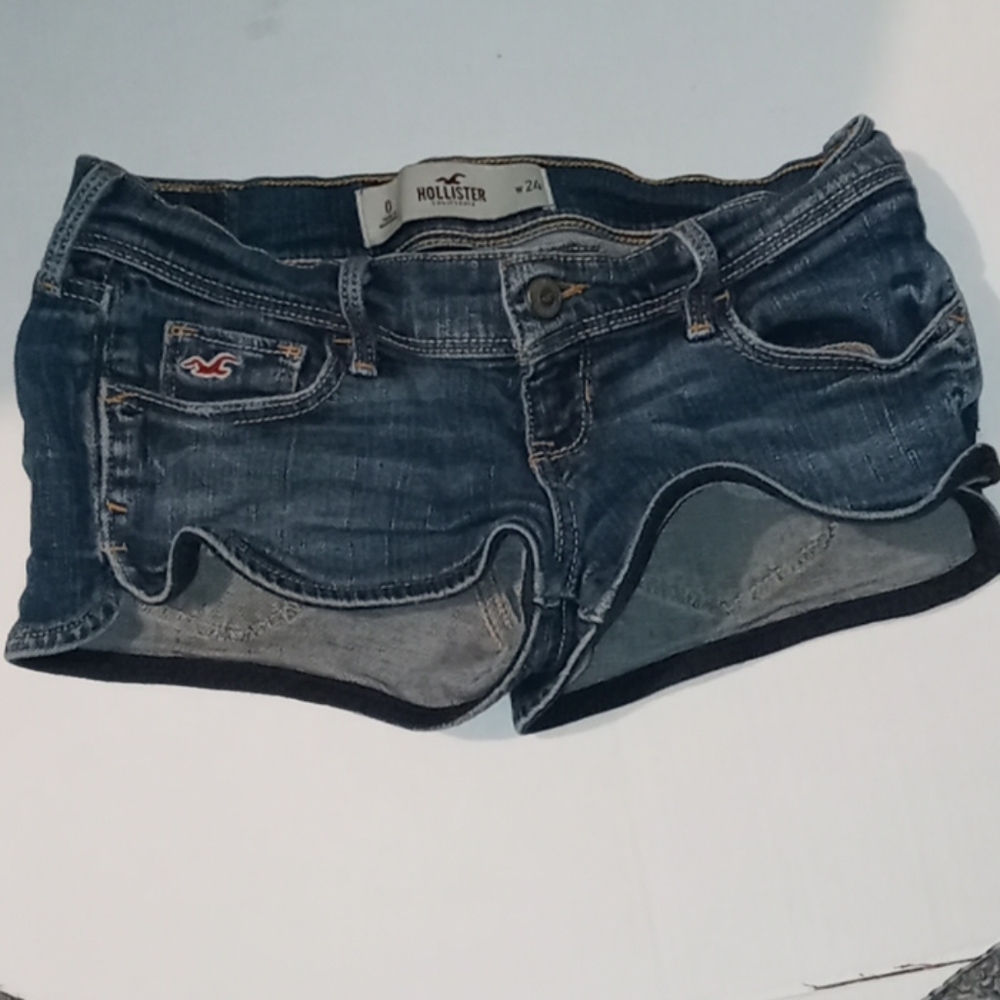 Short shorts